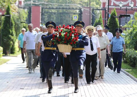 Участие в организации проведения Московским Домом ветеранов акции памяти, посвященной Дню воздушного Флота России Участие в организации проведения Московским Домом ветеранов акции памяти, посвященной Дню воздушного Флота России