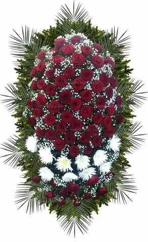 Венок из живых цветов розы и хризантемы