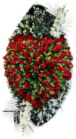 Венок из искусственных цветов розы, гипсофилы. салал, мальвы