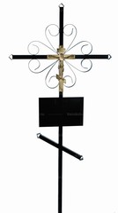 Металлические кресты