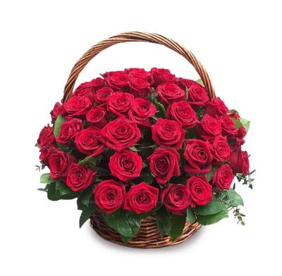 Ритуальная корзина из живых цветов 50 красных роз