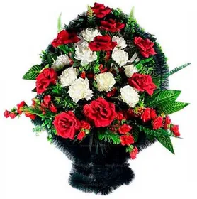 Траурная корзина из искусственных цветов "Элит Ладья большая" №10