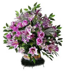 Траурная корзина из искусственных цветов "Элит Ладья большая" №12