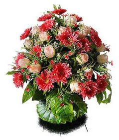 Траурная корзина из искусственных цветов "Ладья Элитная" №12